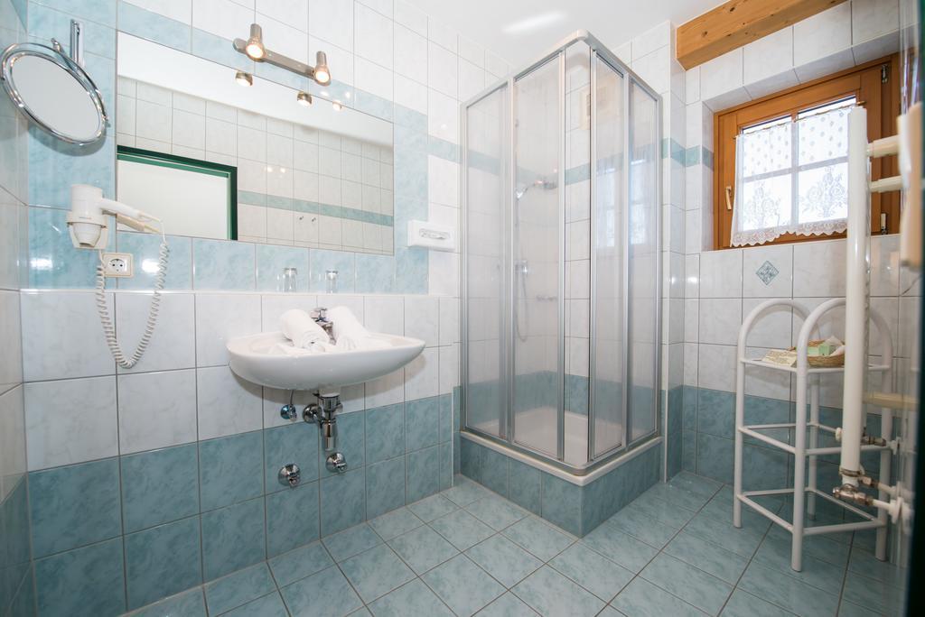Aparthotel Ederhof Шланитцен Экстерьер фото