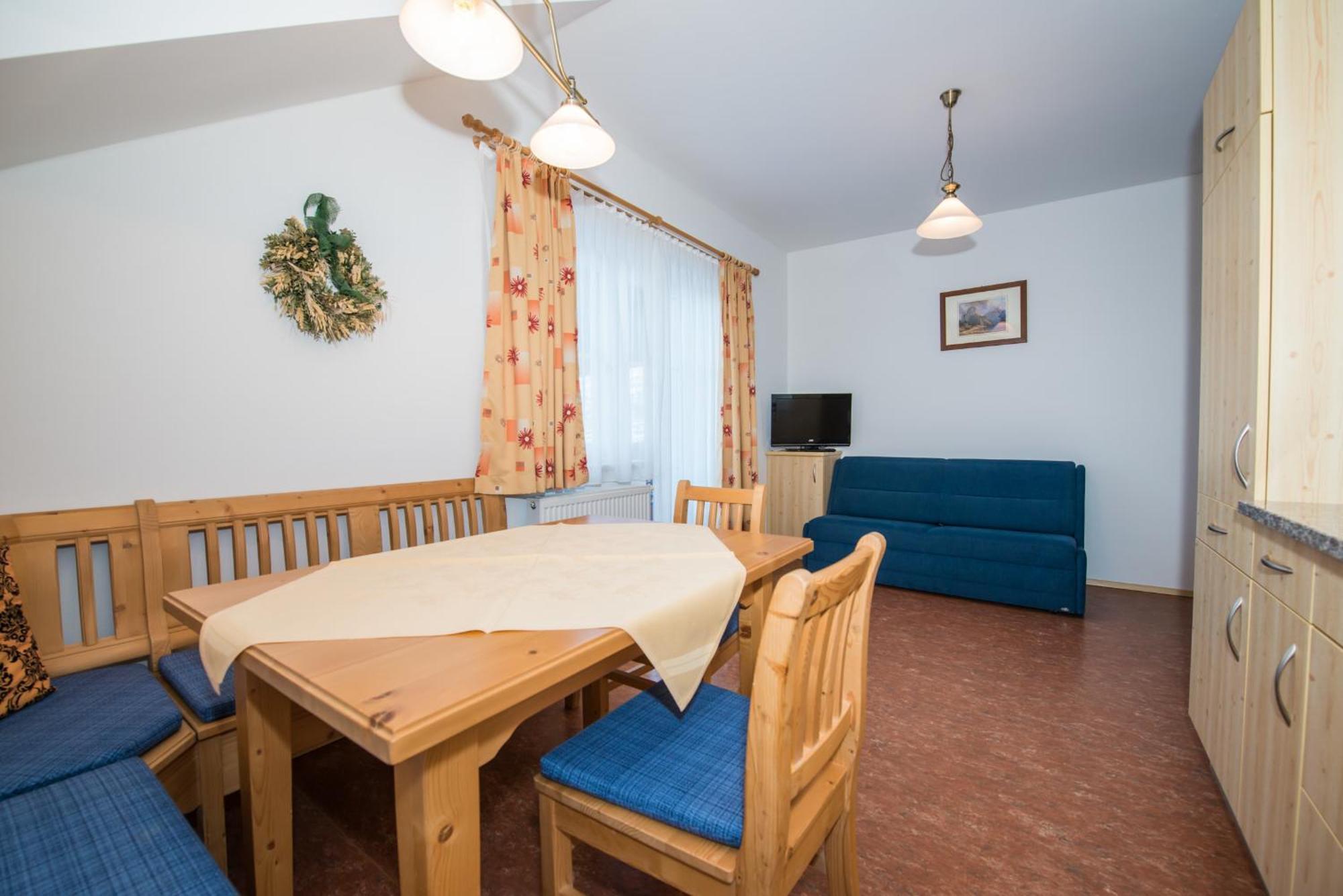 Aparthotel Ederhof Шланитцен Номер фото