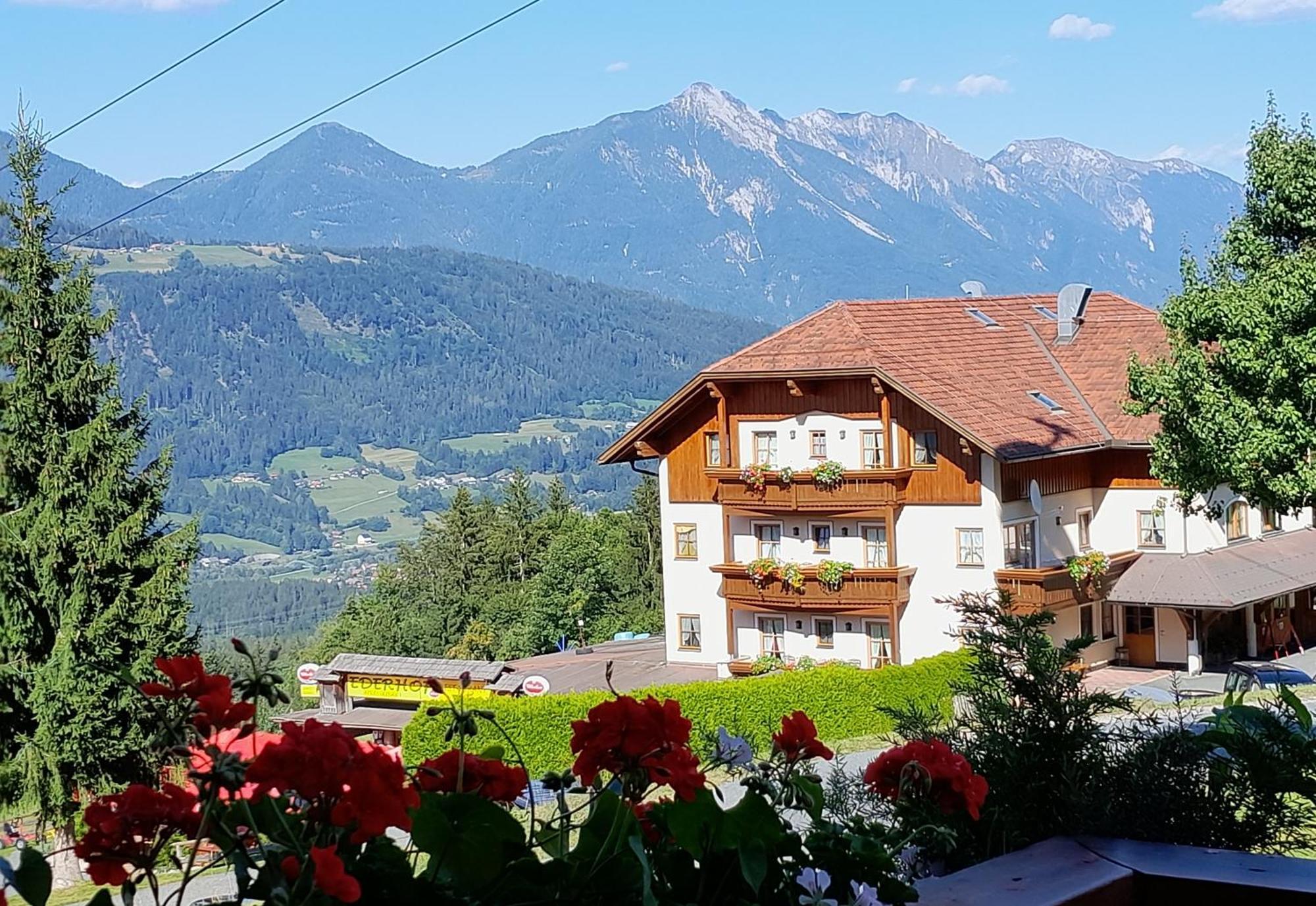 Aparthotel Ederhof Шланитцен Экстерьер фото