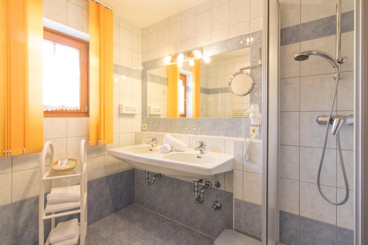 Aparthotel Ederhof Шланитцен Экстерьер фото